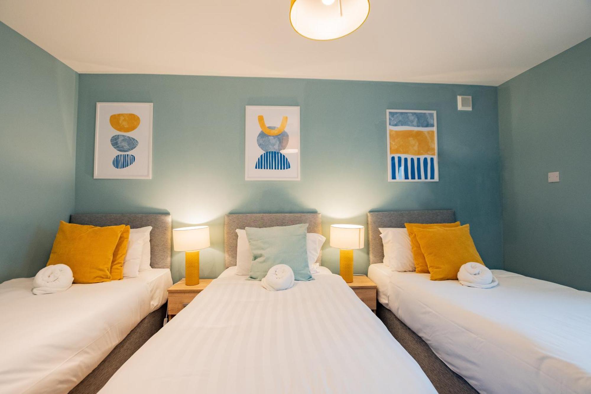 The Large Group House -Sleeps 21 Villa Dublin Eksteriør billede