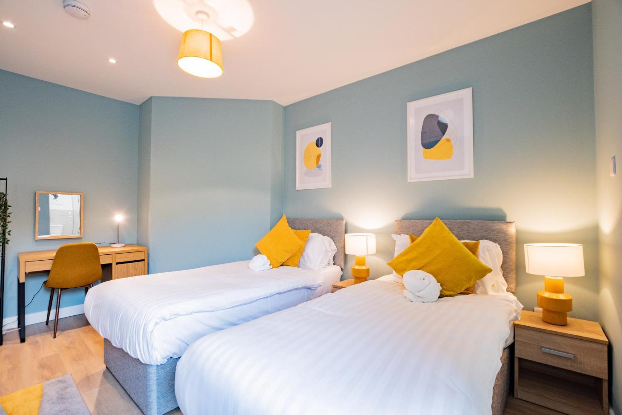 The Large Group House -Sleeps 21 Villa Dublin Eksteriør billede