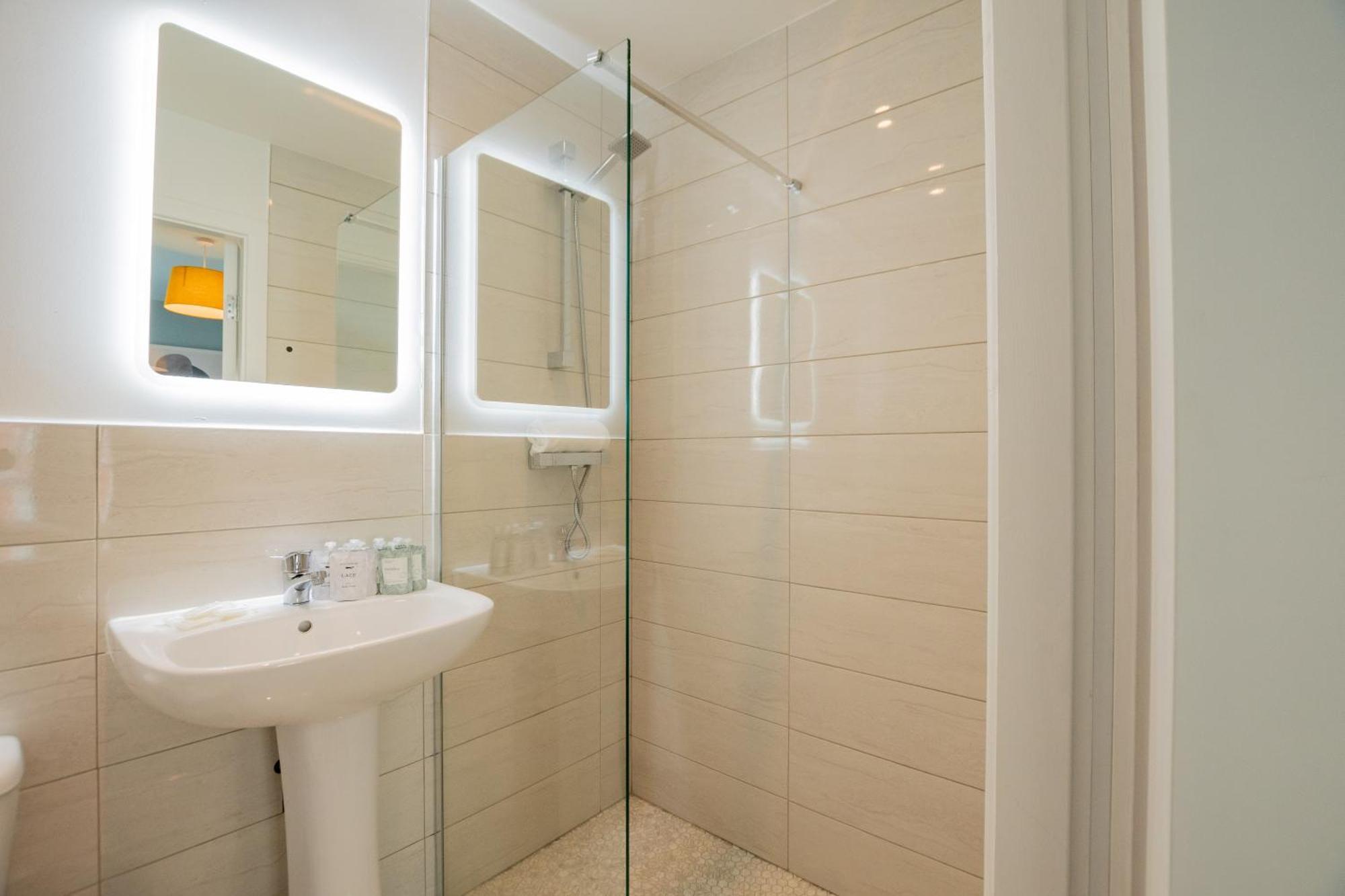 The Large Group House -Sleeps 21 Villa Dublin Eksteriør billede