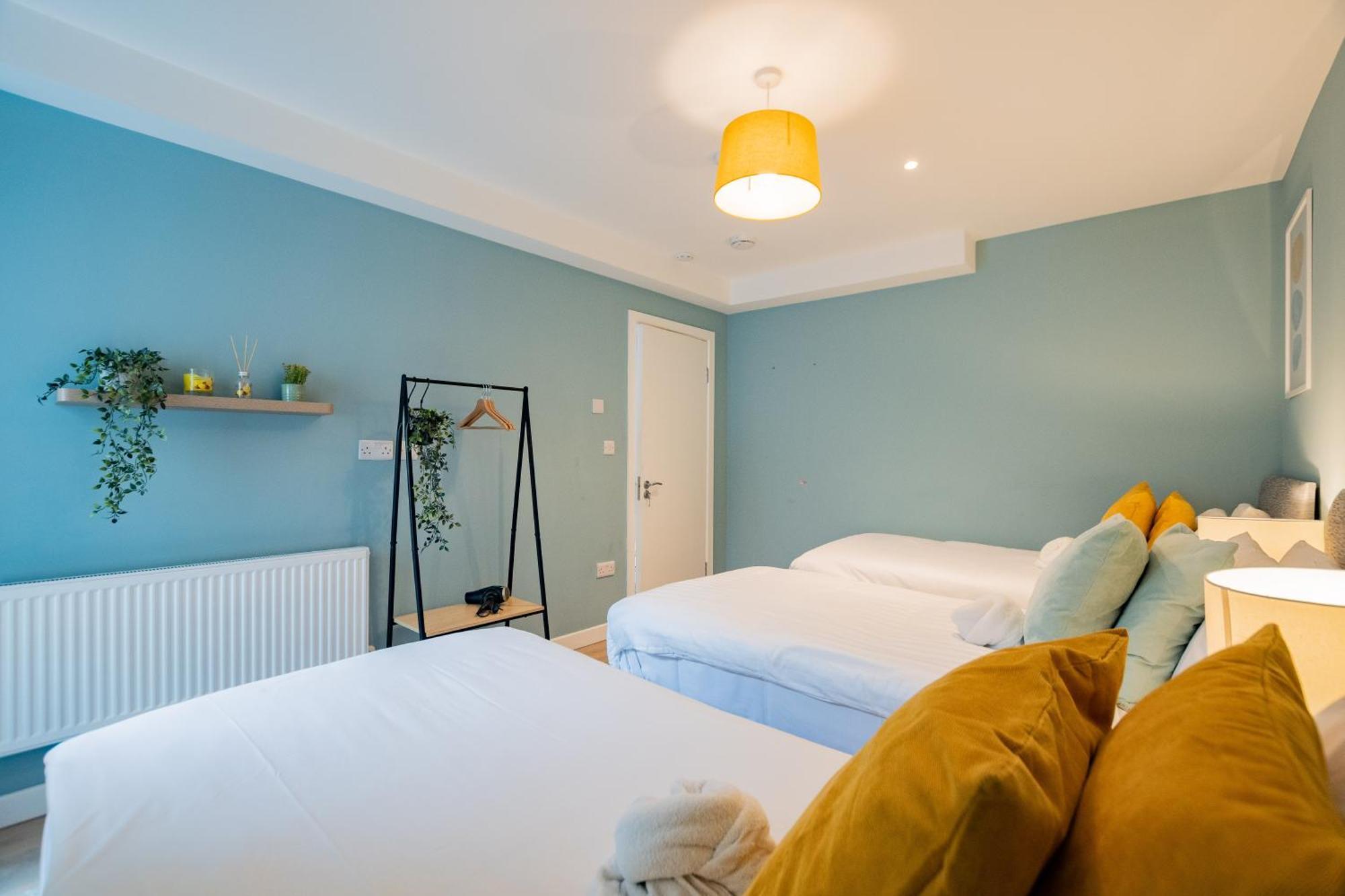 The Large Group House -Sleeps 21 Villa Dublin Eksteriør billede